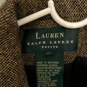 Lauren coat size 10 petite in excellent condition